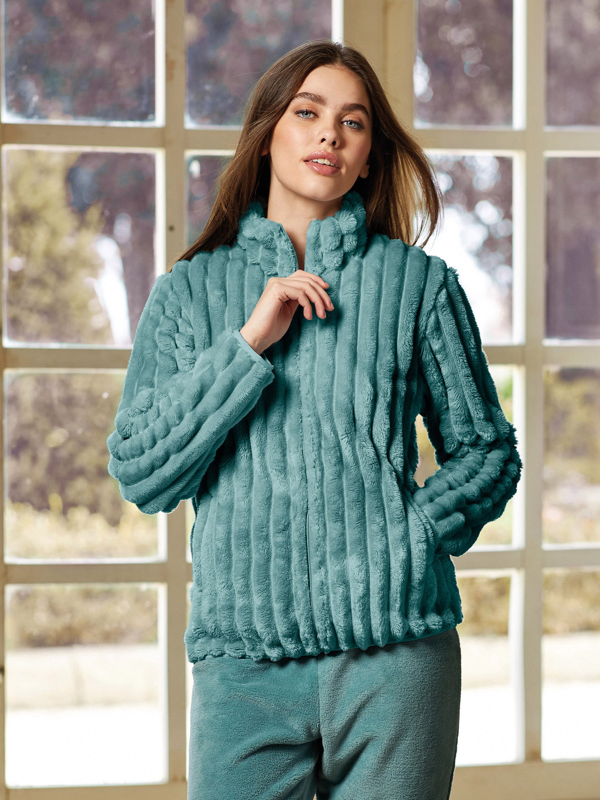 Giacca in coral fleece effetto rigato con zip 5266