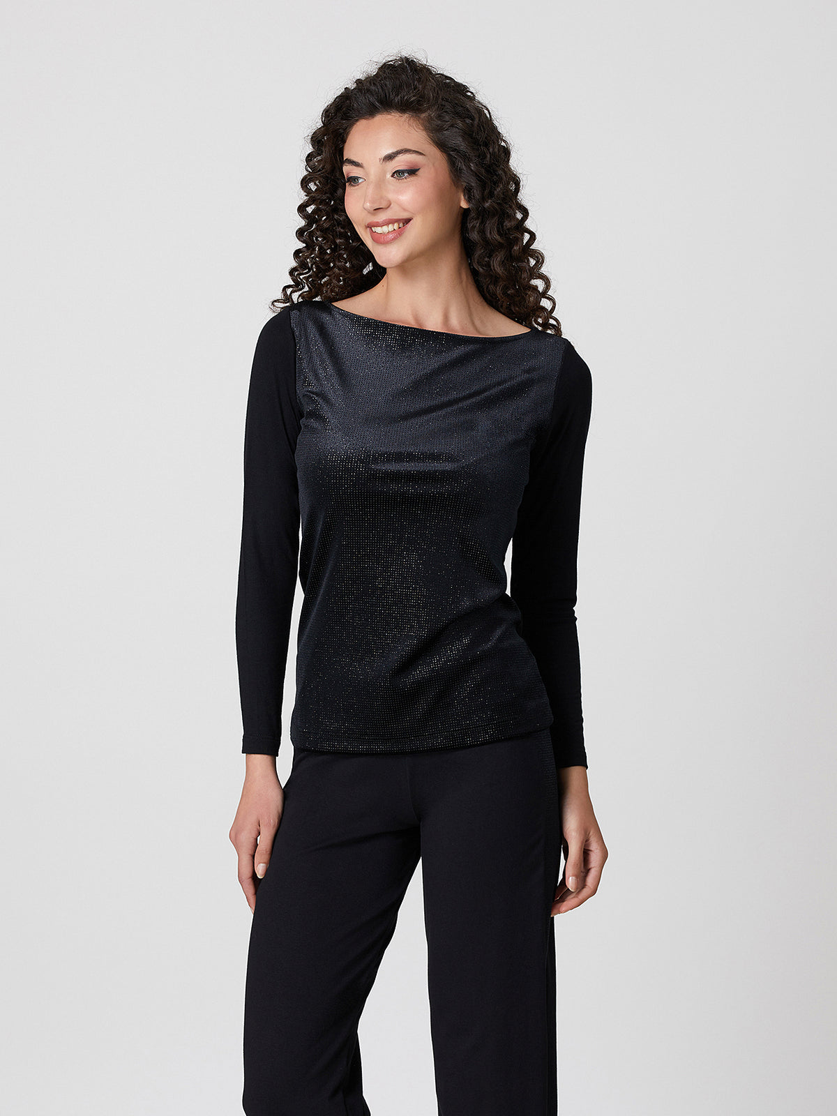 Manica Lunga a girocollo in vellutino Jadea 4831