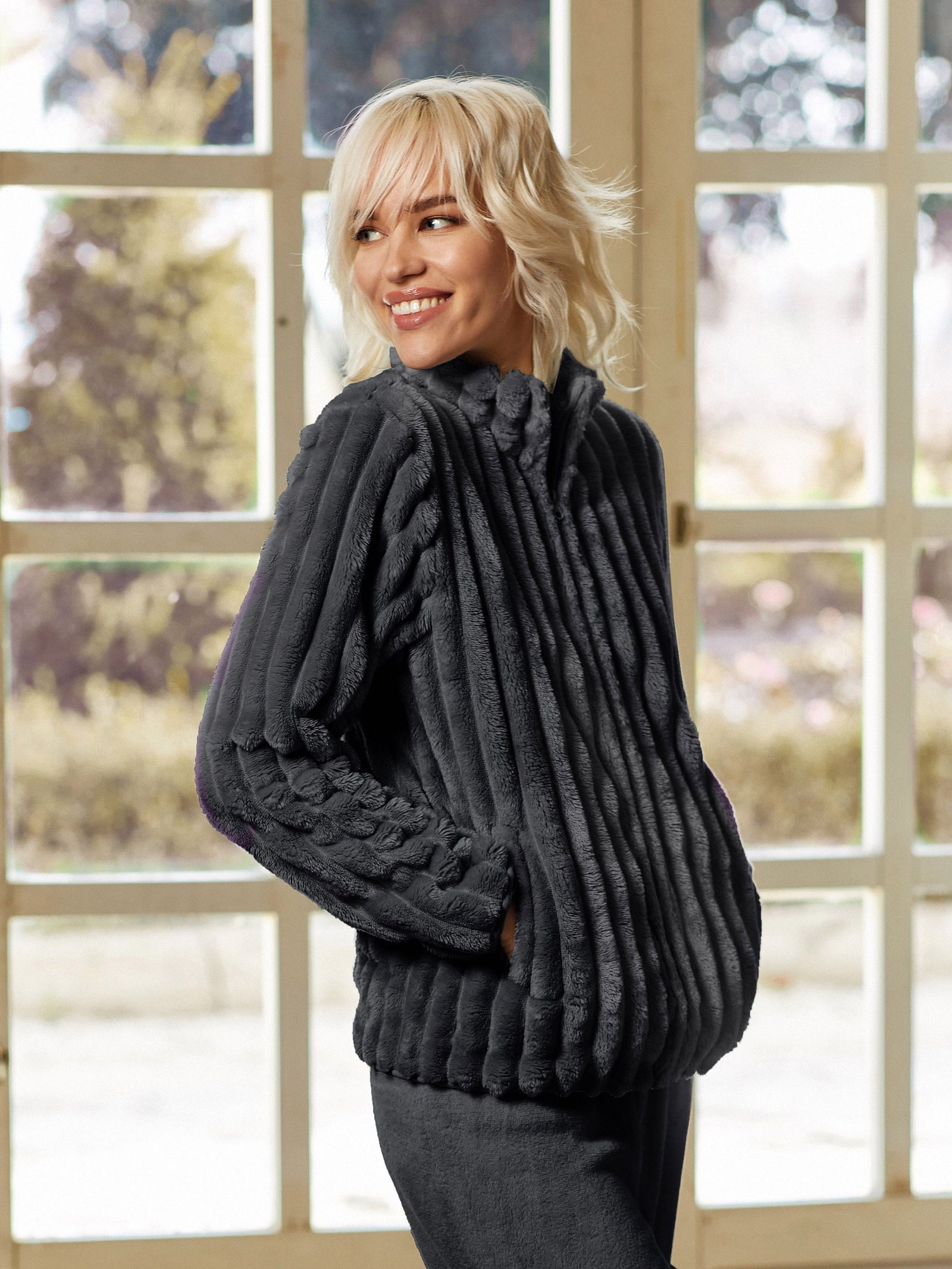 Giacca in coral fleece effetto rigato con zip 5266