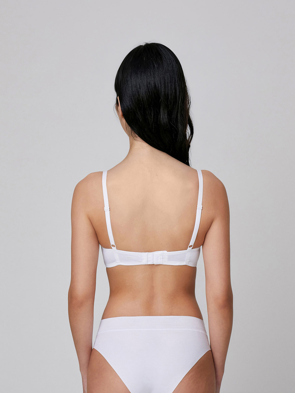 #colore_bianco