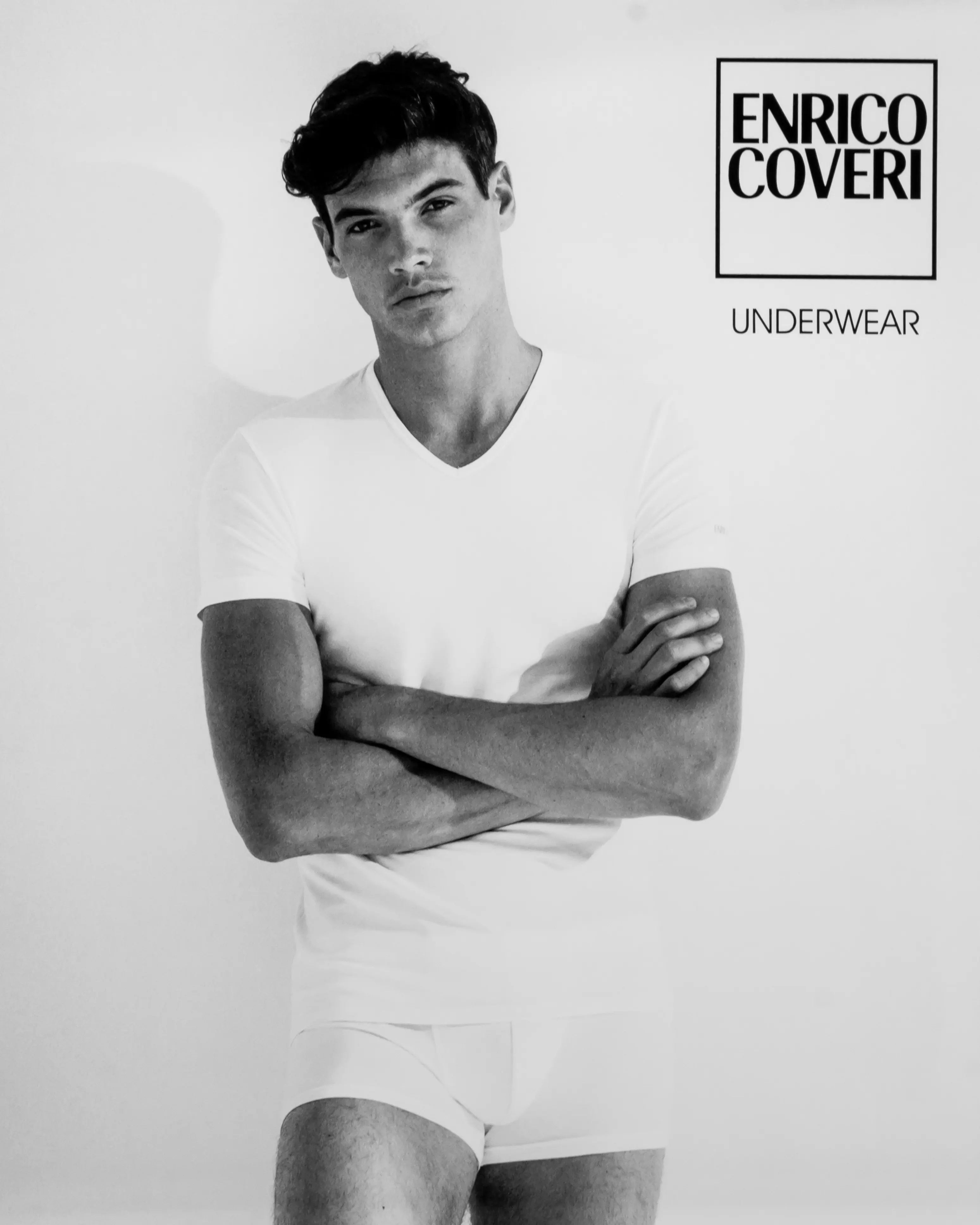 Mezza manica scollo a V in cotone elasticizzato Enrico Coveri ET1001